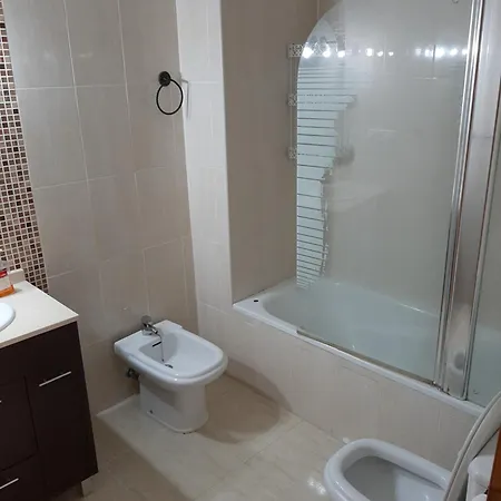 Homestay Habitacion Privada Con Bano En-suite Denia